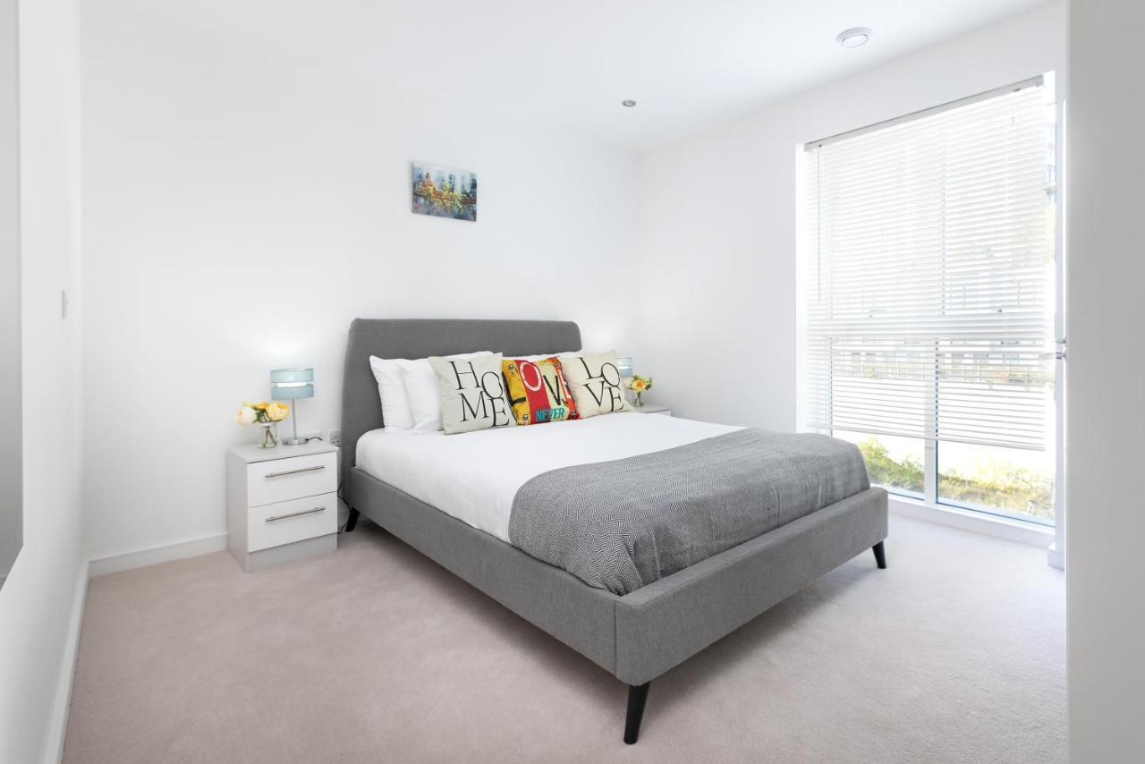 Skyvillion - Olympic View London Stratford Apartment المظهر الخارجي الصورة