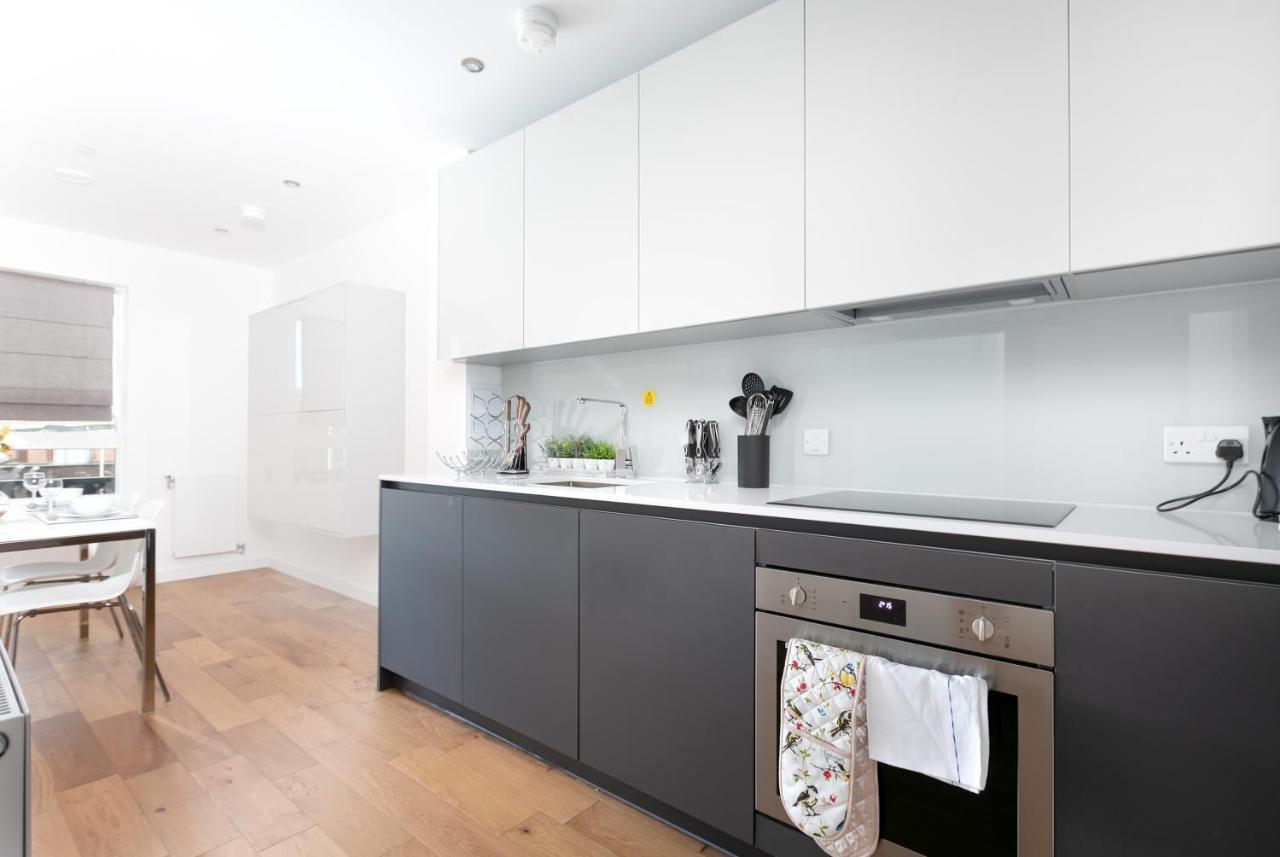 Skyvillion - Olympic View London Stratford Apartment المظهر الخارجي الصورة