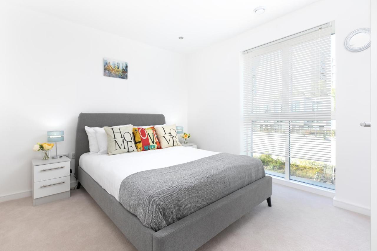 Skyvillion - Olympic View London Stratford Apartment المظهر الخارجي الصورة