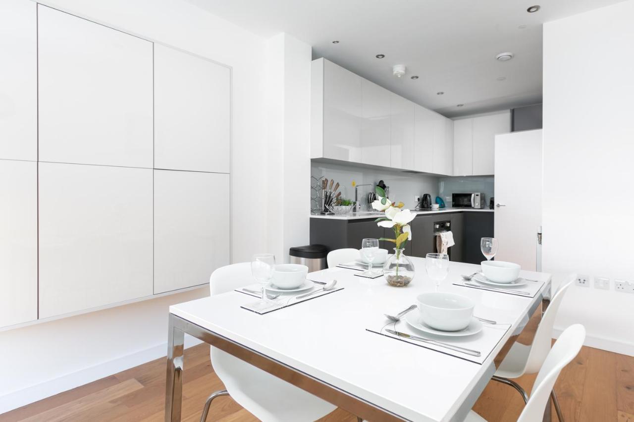 Skyvillion - Olympic View London Stratford Apartment المظهر الخارجي الصورة